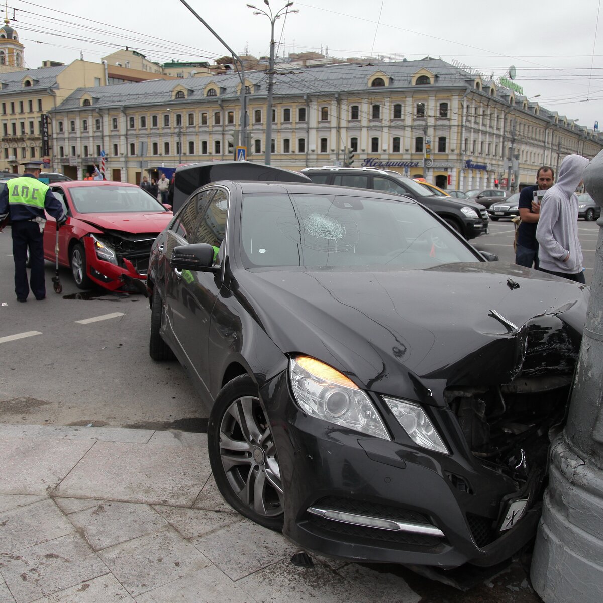 Собственники авто больше не отвечают за попавших в аварию водителей –  Москва 24, 11.04.2017